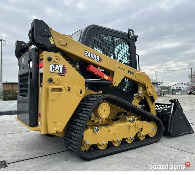 ŁADOWARKA GĄSIENICOWA CATERPILLAR 249D3 Tuliszków