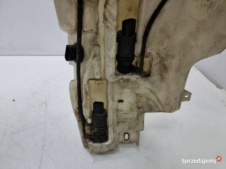 ZBIORNICZEK SPRYSKIWACZY AUDI A8 D3 4E0955453B osobowe Lipno