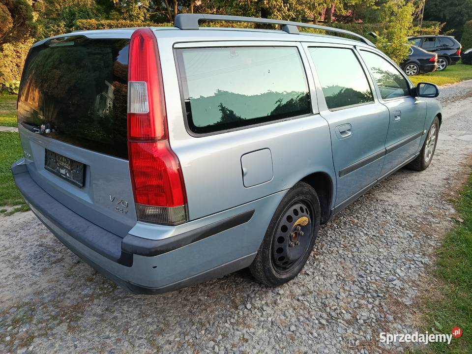 Volvo V70 24T kod lakieru 44446 Olchowa sprzedam