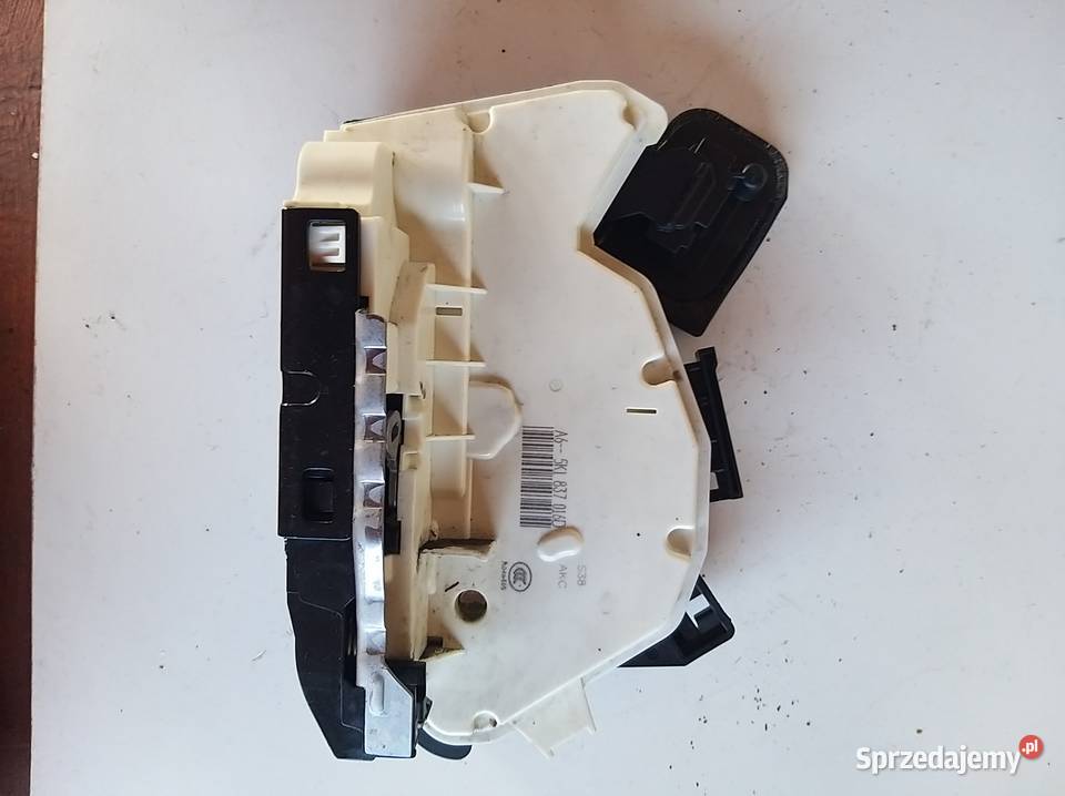 Zamek drzwi przód prawy 5k1837016d Vw Golf śląskie Katowice