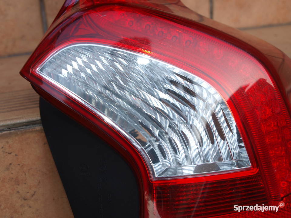 Volvo V60 lampa prawa tył Led 2013 2018r europa osobowe Kalisz