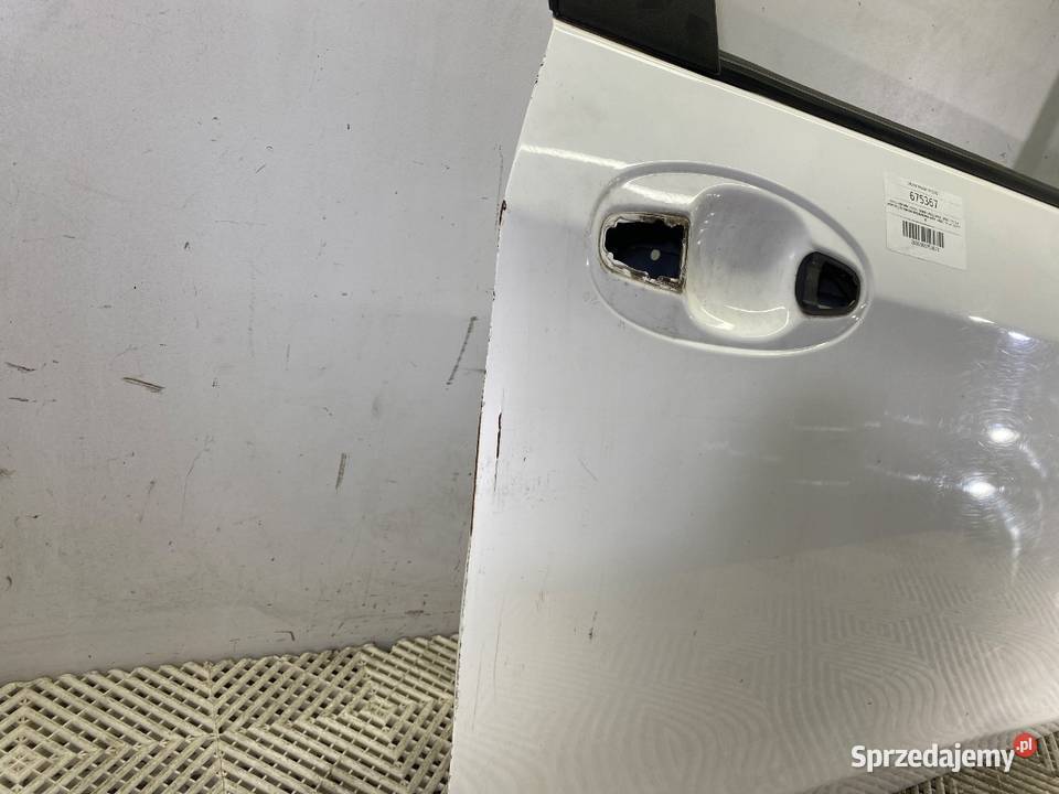 DRZWI PRAWY PRZÓD TOYOTA YARIS III Hatchback 040 Drzwi