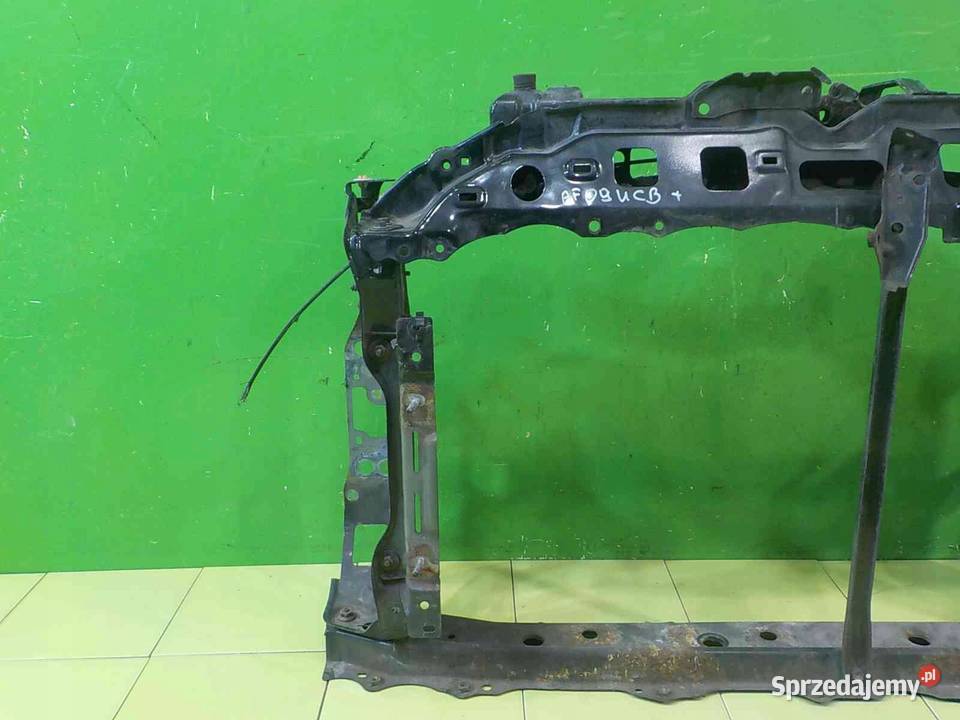 TOYOTA URBAN CRUISER 13 VVTI 09r pas przedni Suków sprzedam