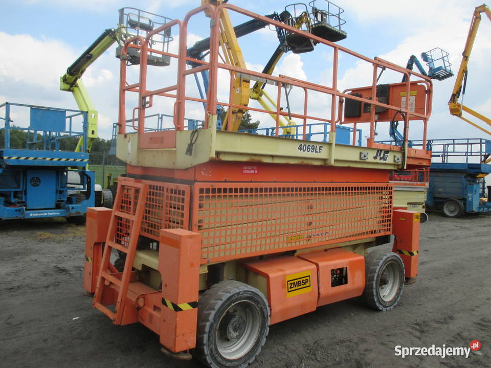 Podnośnik nożycowy zwyżka 14m JLG 4069LE Pleszew