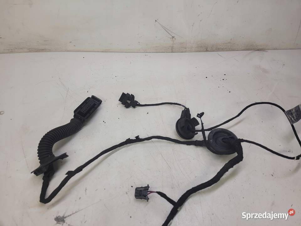 WIĄZKA DRZWI PRAWY TYŁ AUDI A4 B8 8K0971688AG Przystajń