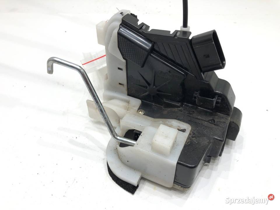 ZAMEK DRZWI PRAWY PRZÓD HYUNDAI i20 II Hatchback sprzedam