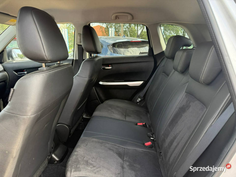 Suzuki Vitara 16 KAT 120 Bogata Navi Kamera Led nawigacja Przeźmierowo