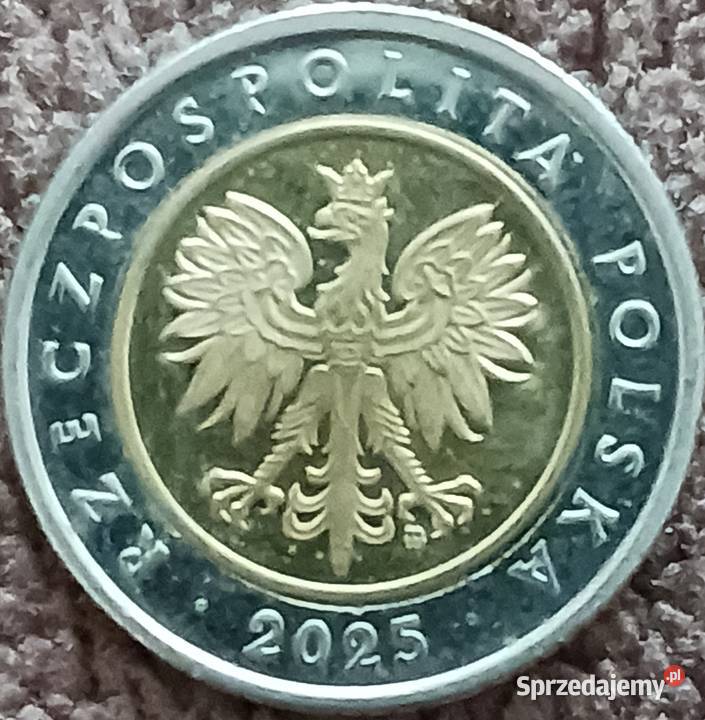 5 Złotych 2025 r przesuniecie napisu ZŁOTYCH Konin