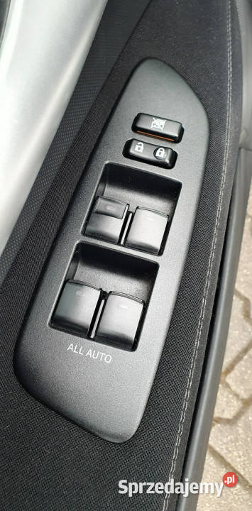 Toyota Auris Klimatronik 2 strefy6 czujnik parkowania Przyszowice sprzedam