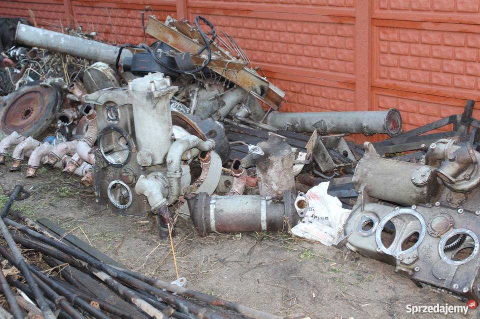 Sprzedam używane bloki do silnika henschel V12 Pozostałe Koło