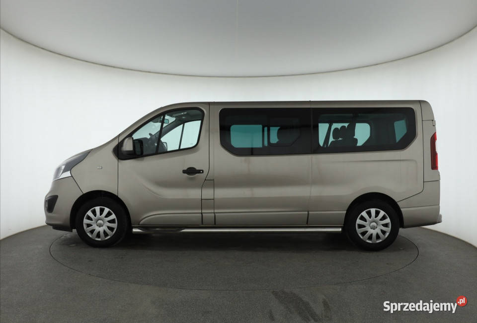 Opel Vivaro 16 BiCDTI Piaseczno
