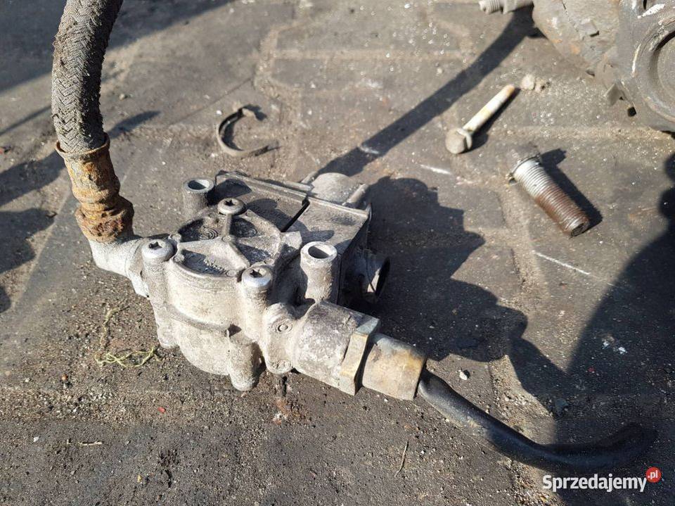 ZACISK HAMULCOWY PRZÓD LEWY EUROCARGO ML 120E21