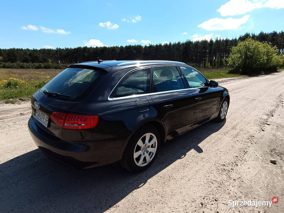 Audi a4 b8 kombi 2010 r Navipdc ksenon