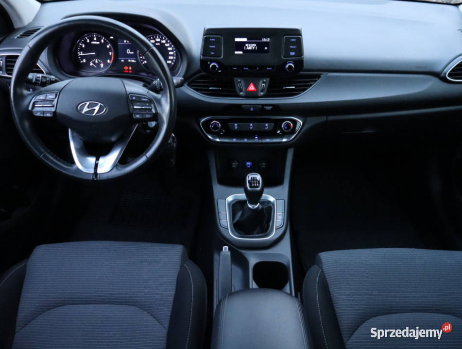 Hyundai i30 15 DPI benzyna Piaseczno