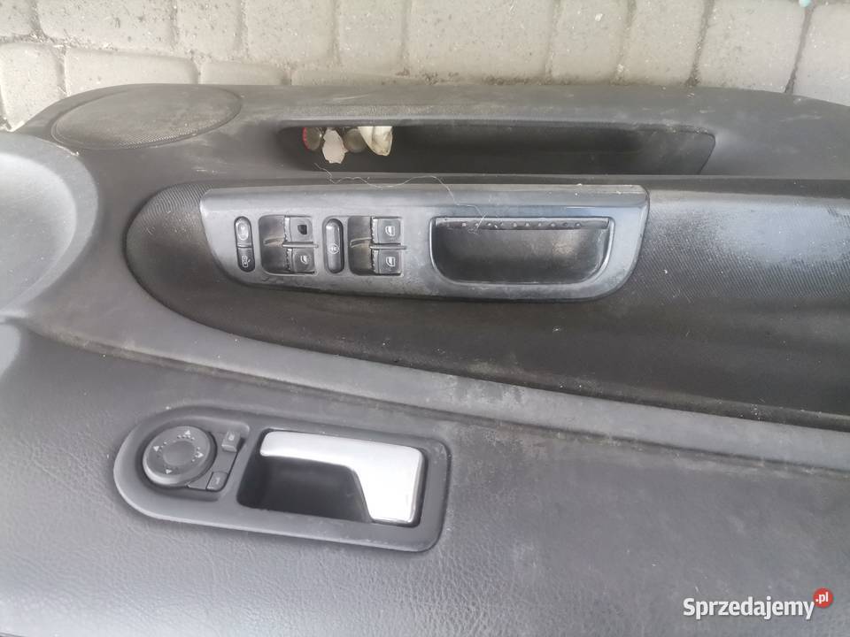 VW PASSAT B5 SEDAN DRZWI LAWY PRZEDNIE LB7Z