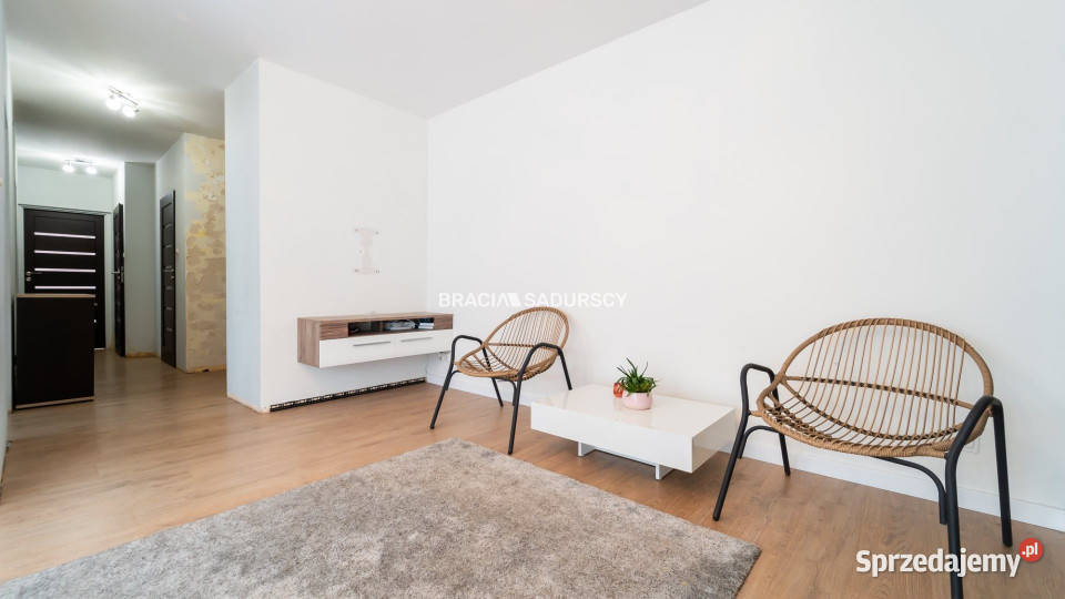 sprzedaży mieszkania Kraków 65m2 3 pokoje