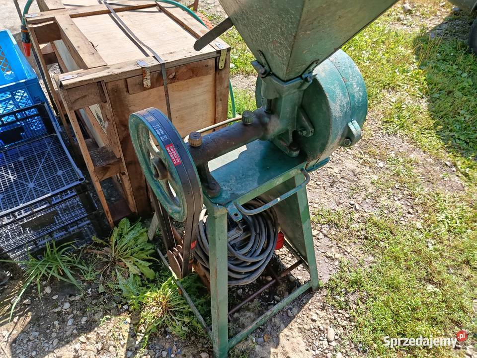Śrutownik rolniczy do zboża na kamienie H112 sprzedam