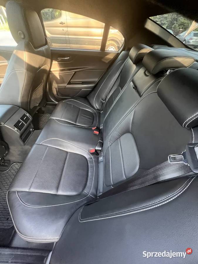 Jaguar XE black edition R Sport sprzedam