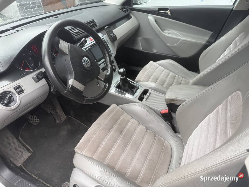 Volkswagen Passat B6 20 tdi zadbany Długie Passat Nowe Chechło