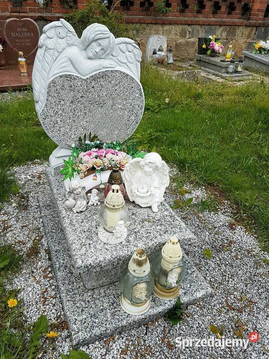 Nagrobek dziecka strzegomski 1302 Świdnica