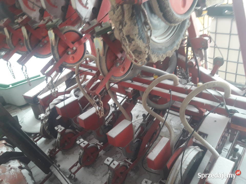 Sprzedam siewnik do buraków lubelskie Piaski