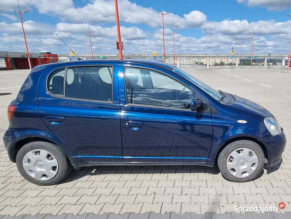 Sprzedam Toyotę Yaris 1gen w bogatej wersji Sol Rok produkcji 2005 Kielce