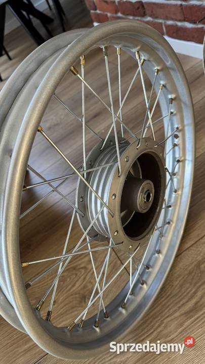 Koła wsk 175 renowacji Motocykle na części Łączna