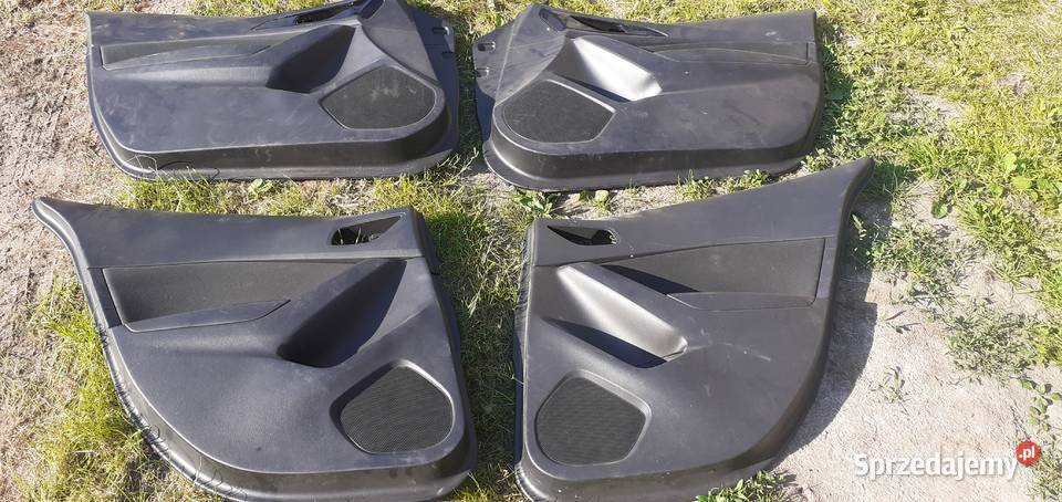 komplet foteli do mazdy 3 2014 Motoryzacja wielkopolskie Ostrów Wielkopolski