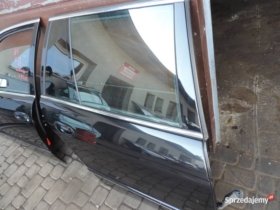 DRZWI PRAWY TYŁ BMW E39 FL KOMBI 4759 Nowy Sącz