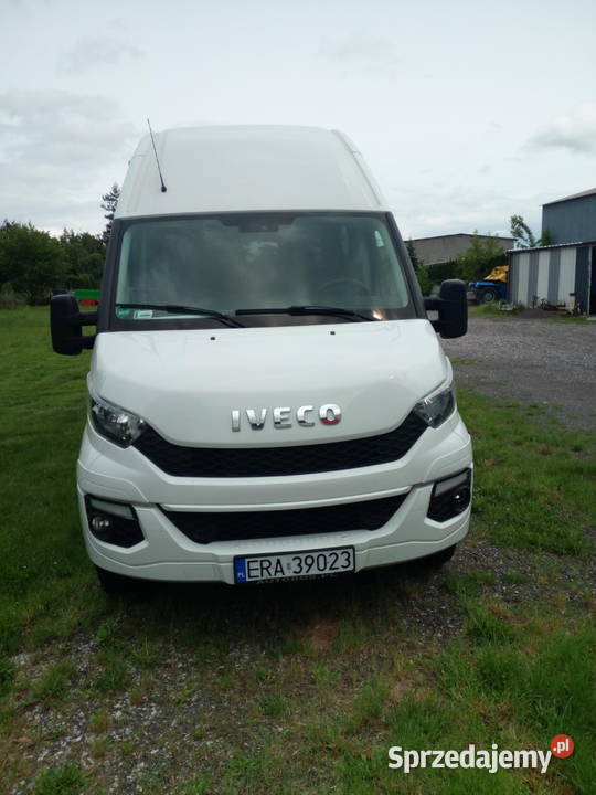 IVECO 6517 21 miejsc Radomsko