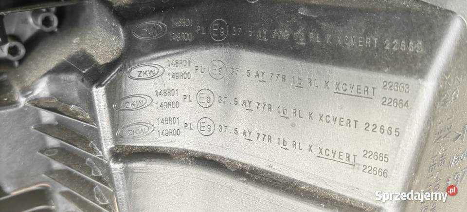 2GV941060A VW TROC II LAMPA PRZEDNIA PRAWA IQ Rożnów sprzedam