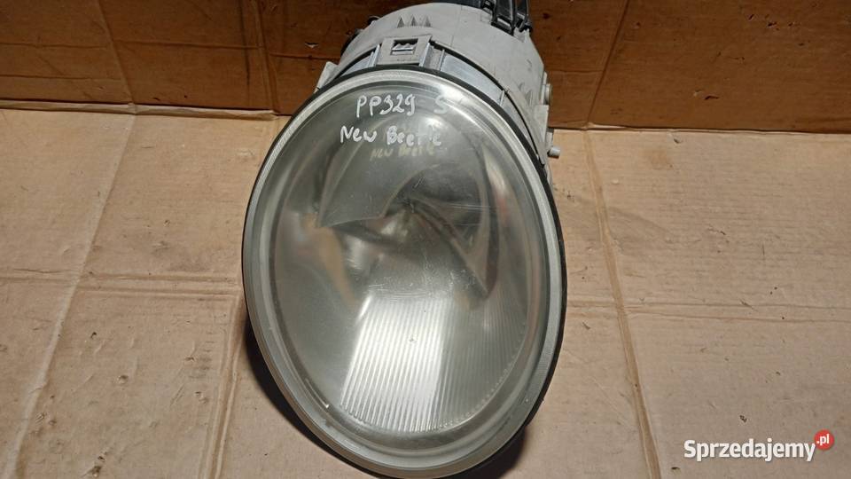 VW BEETLE I LAMPA PRZÓD PRAWY SOCZEWKA POP osobowe wielkopolskie Zbierkowo