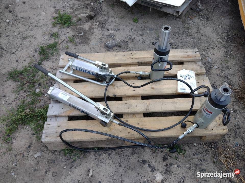 Pompa hydrauliczna ręczna Lucas do zasilania Kopanica