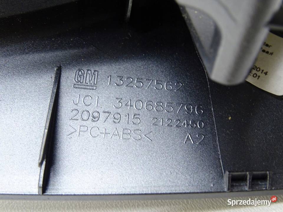 OSŁONA DEKOR TUNELU ŚRODKOWEGO OPEL ASTRA J IV sprzedam