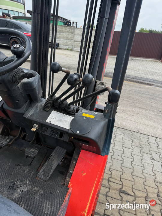 wózek widłowy TOYOTA 7FGF18 LPG przesuw 1800 Toyota łódzkie Działoszyn