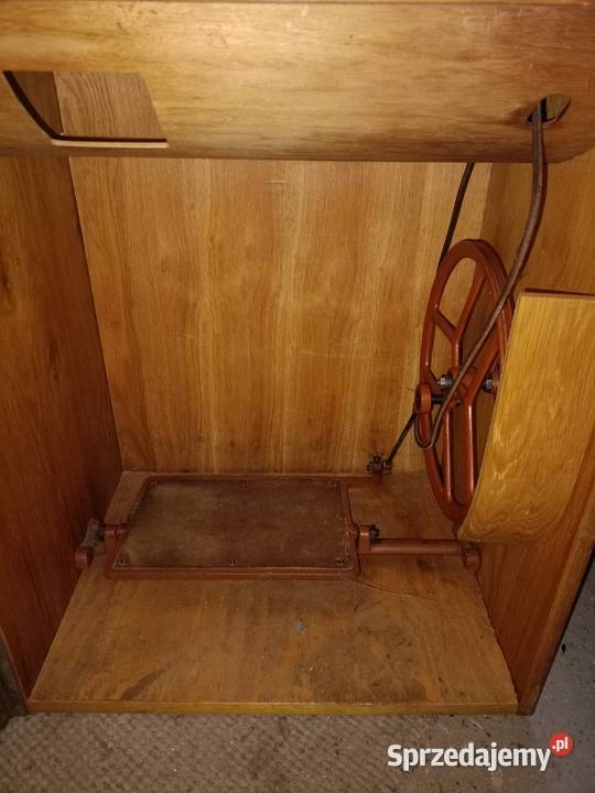 Sprzedam maszynę do szycia łucznik