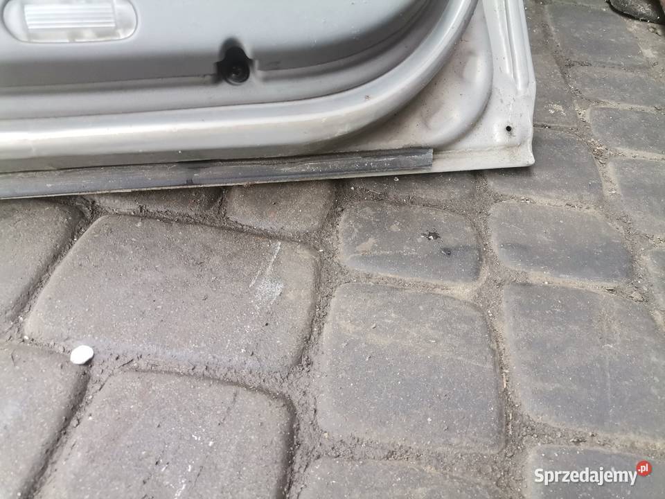 DRZWI LEWE TYLNE RENAULT SCENIC 2 TEA19