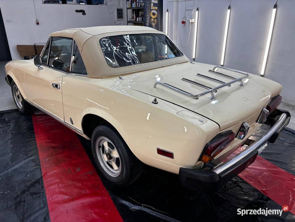 Fiat 124 spider 20 pininfarina abarth Wieliczka