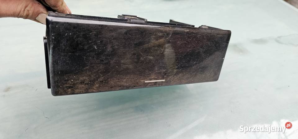 Schowek pod radio drewno mercedes w210 Zbąszyń