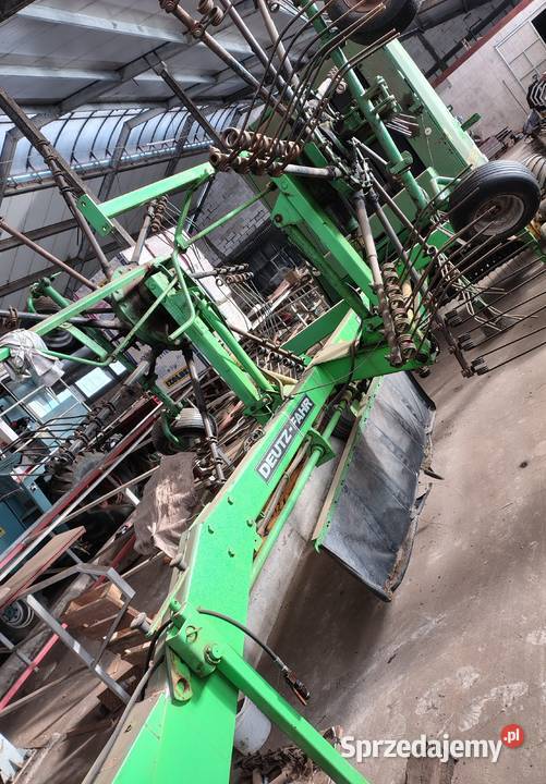 Sprzedam zgrabiarka deutz fahr 66m 15 Rzewuszyce