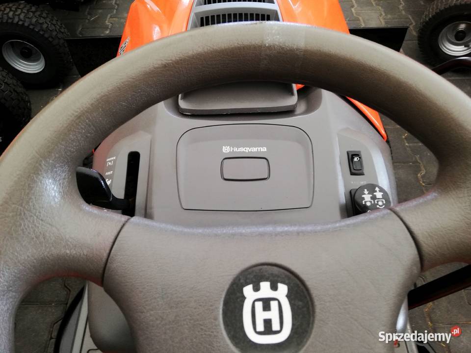 Kosiarka traktorowa Husqvarna CTH171 pompa oleju Kobiele Wielkie