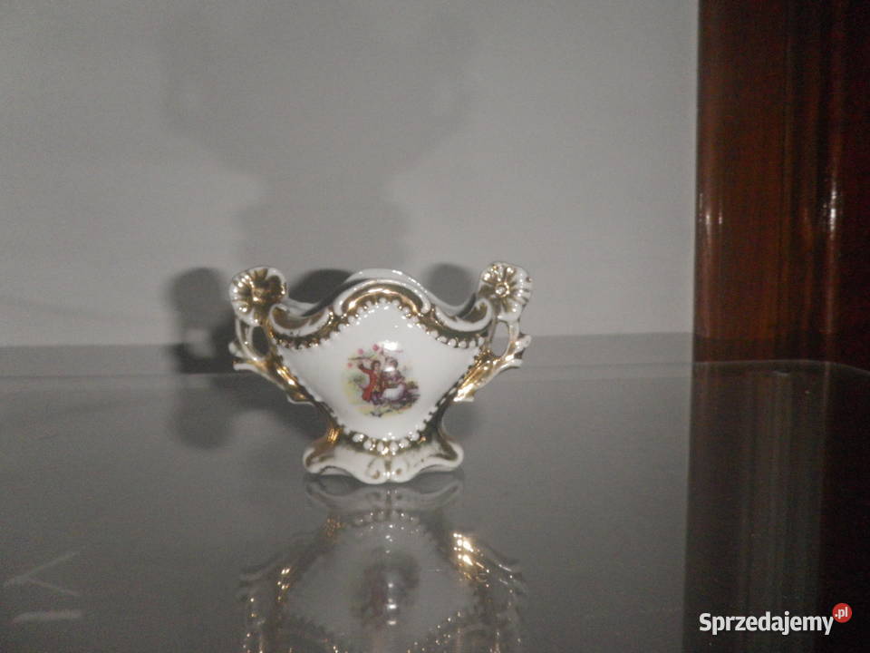 Porcelanowa cukiernica