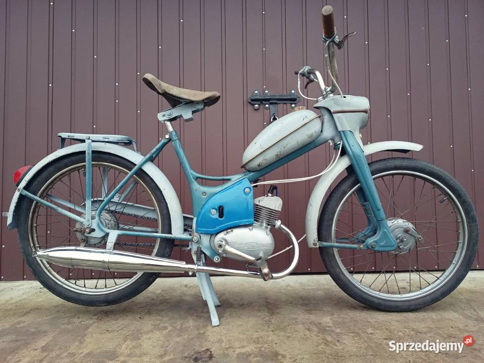 Komar 232 silnik S38B z 1967 roku Ulhówek