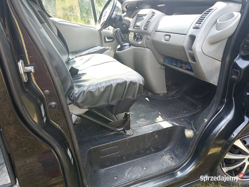 Opel Vivaro 25 CDTI 2007 pierwszej rejestracji 6 nieuszkodzony świętokrzyskie Kielce