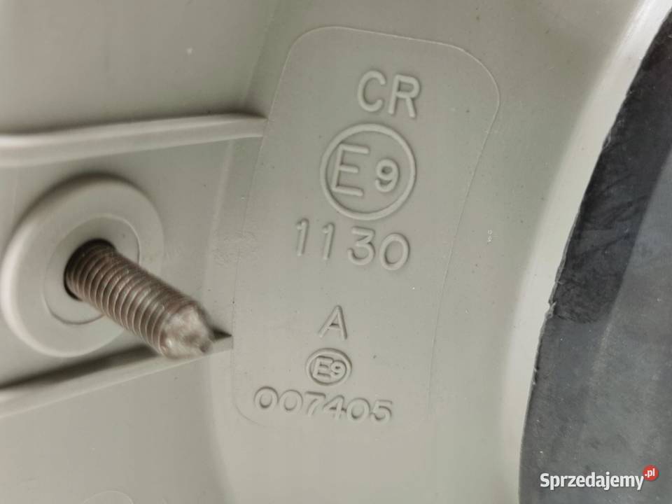 LAMPA PRAWY PRZÓD SEAT MARBELLA 19861998 VALEO Lampy przeciwmgielne