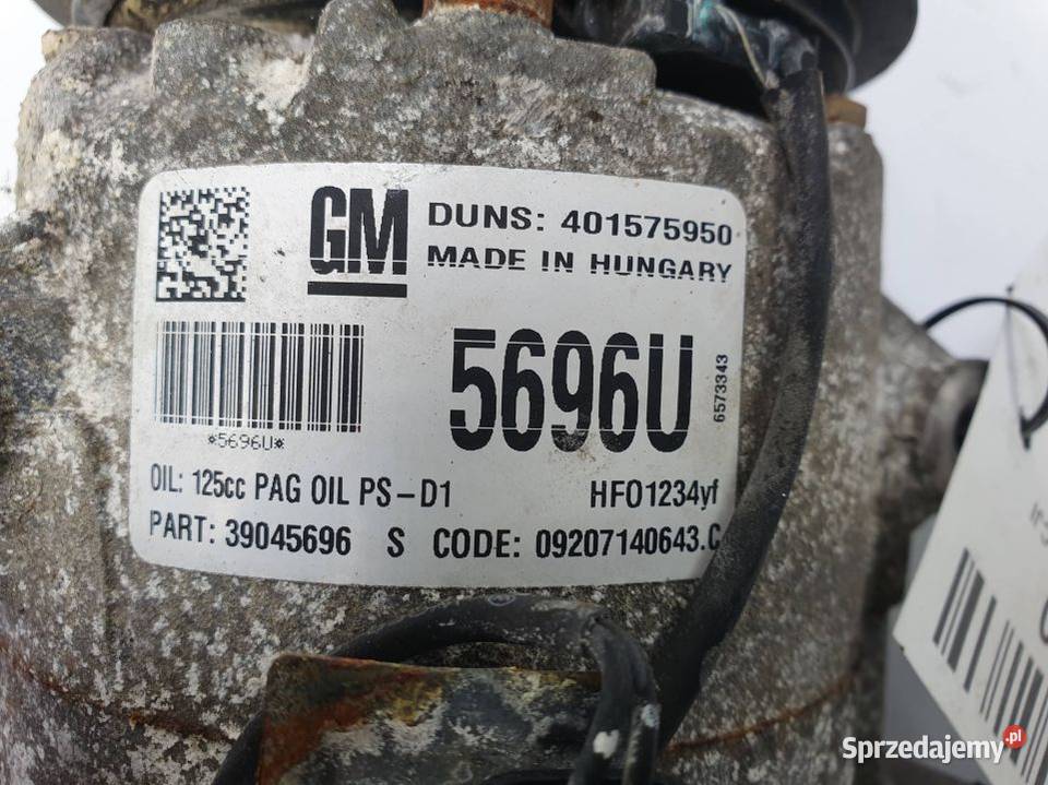 SPRĘŻARKA KLIMATYZACJI OPEL ASTRA J 39045696 osobowe