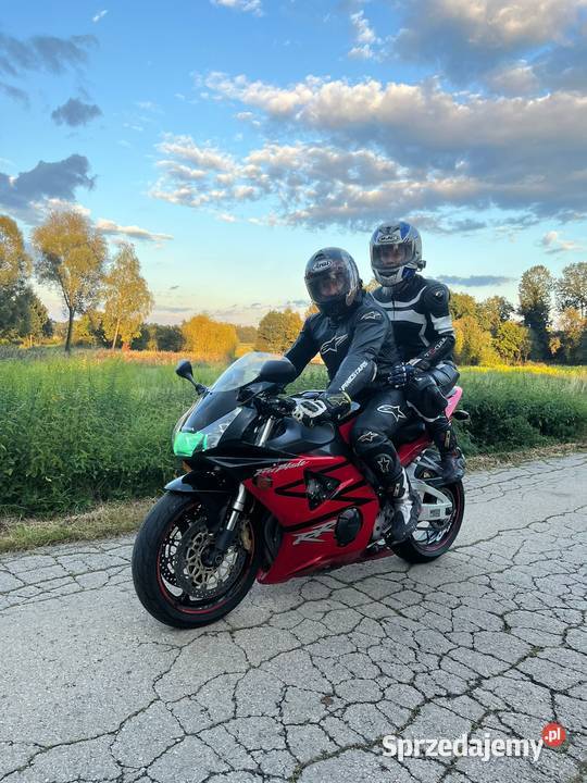 Honda CBR 954 uszkodzony uszkodzony Honda Czechowice-Dziedzice sprzedam