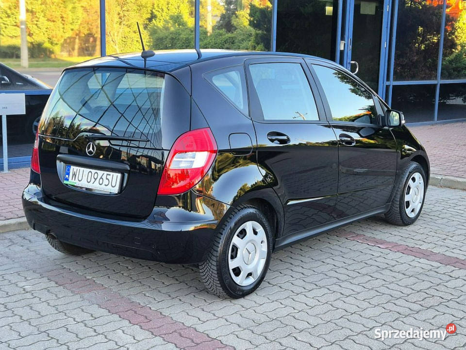 Mercedes A 180 benzyna manual GWARANCJA grzane czujnik deszczu Warszawa