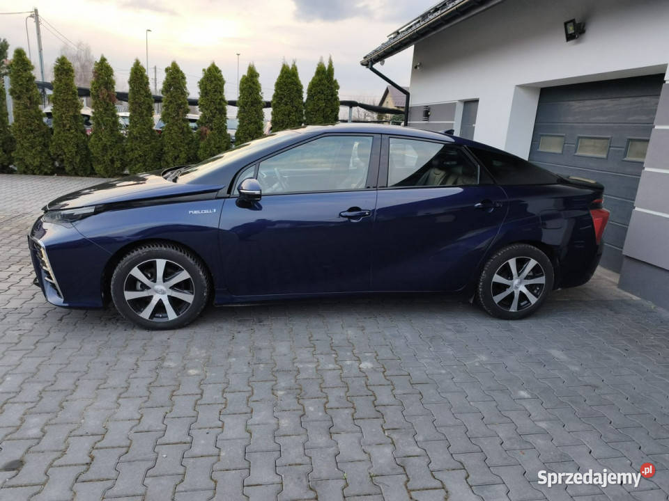 Toyota Mirai 29 zero emisyjnyperfekcyjny stan Żabno