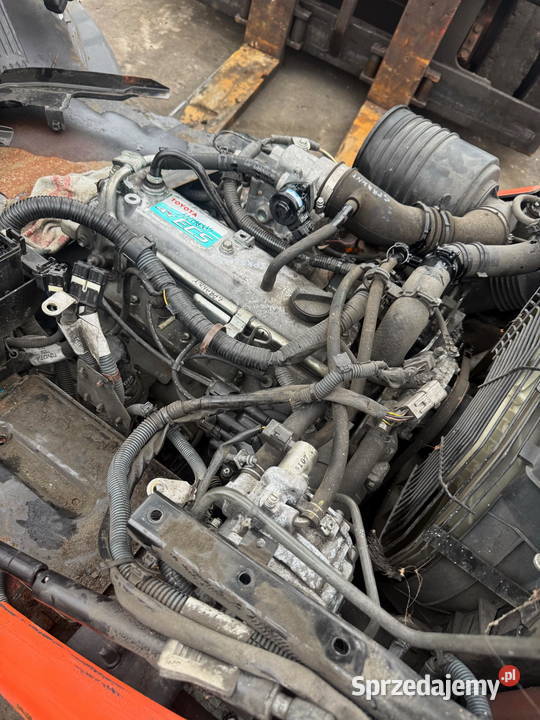 silnik wózek widłowy TOYOYA 4Y ECS 8FGF18 8FGF25 Wózki widłowe Działoszyn